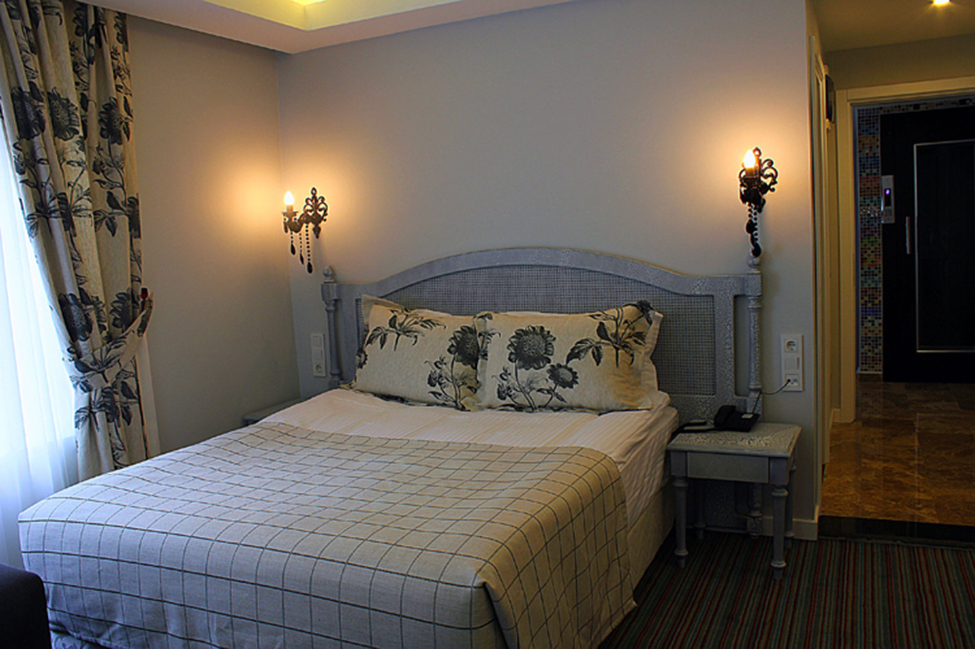 Taksim Santa Lucia Hotel Κωνσταντινούπολη Εξωτερικό φωτογραφία